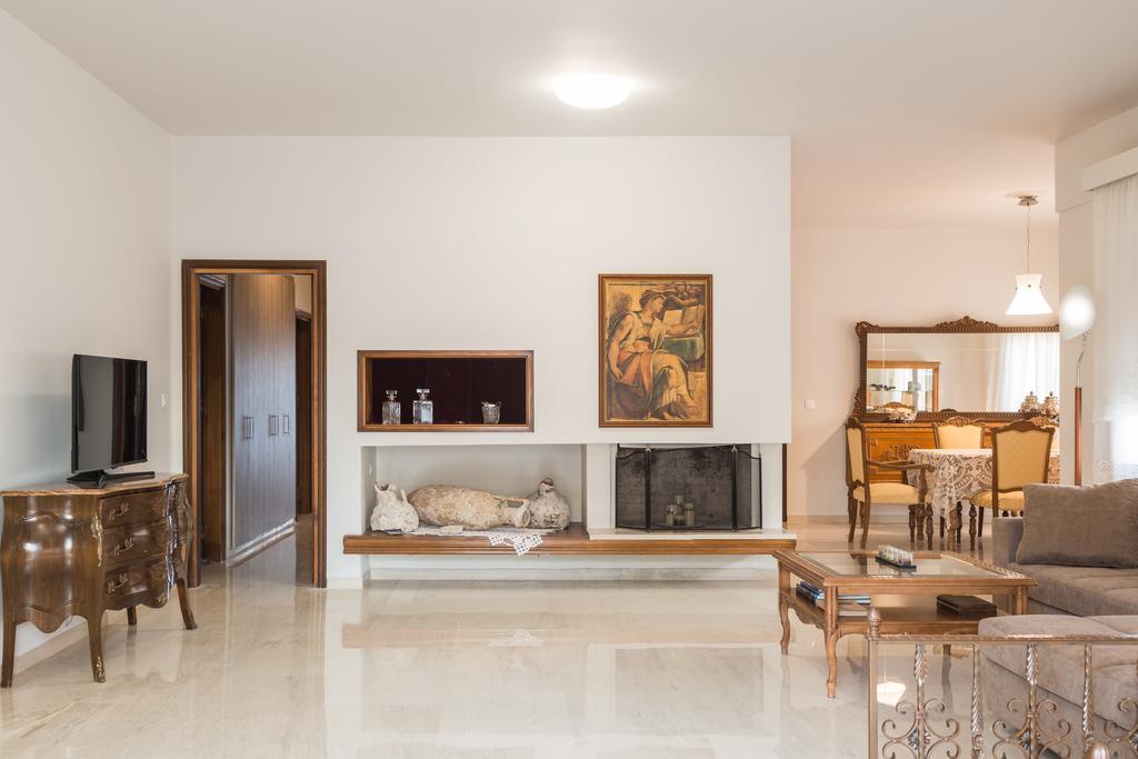 Villa Katrin เอียลิซอส ภายนอก รูปภาพ